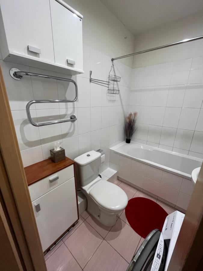 Lovely Apartments In Imanta With Free Parking Riga Bagian luar foto